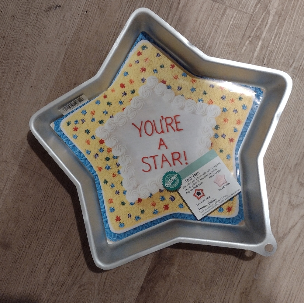 Wilton Cake pan star, with instructions